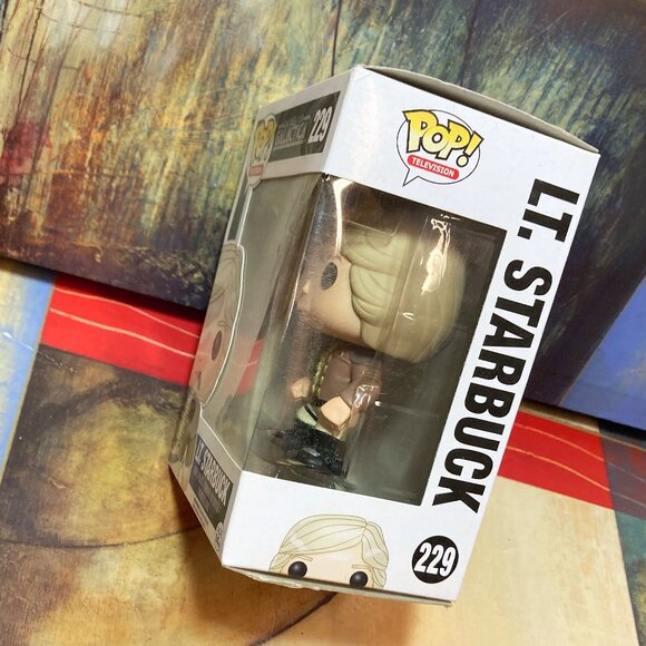 [NEW] Funko Pop! Vinyl Toy Figure Battlestar Galactica - LT. STARBUCK (#229) - Picture 13 of 13